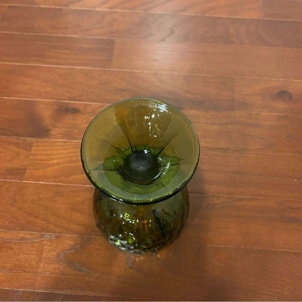 VTG Indiana Glass Avocado Green Pedestal 9